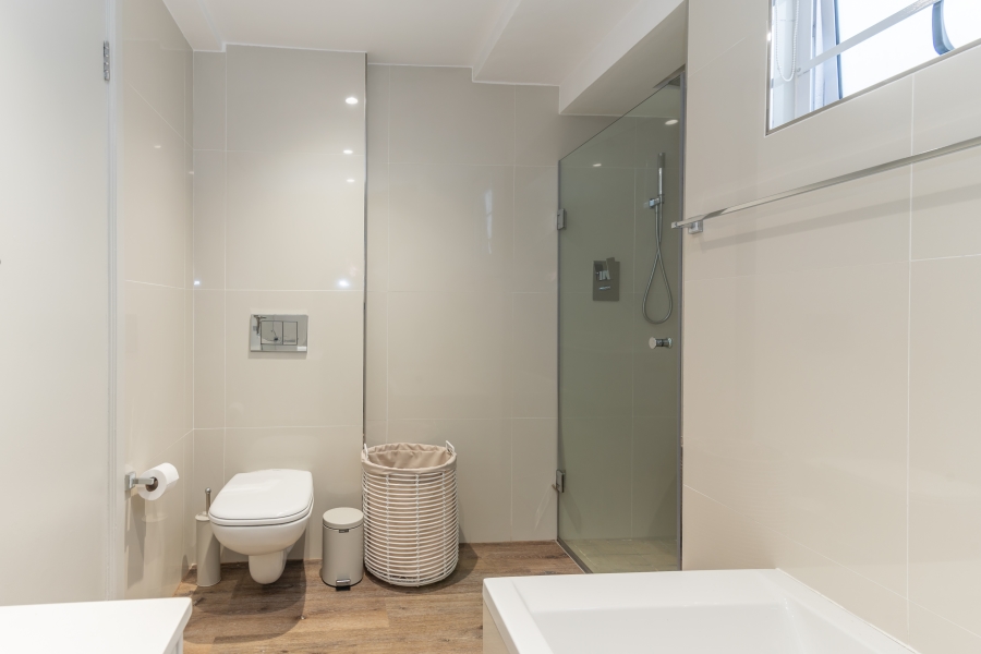 To Let 3 Bedroom Property for Rent in Sea Point Western Cape